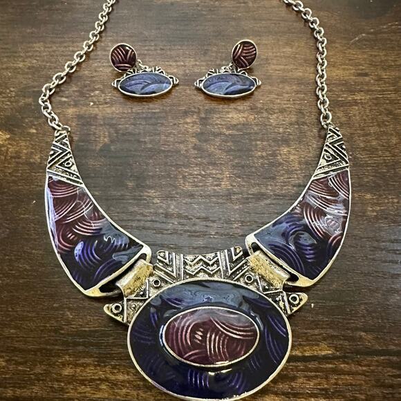 Thalia Sodi Enamel Bib Necklace, Silver-tone finish - Picture 2 of 4